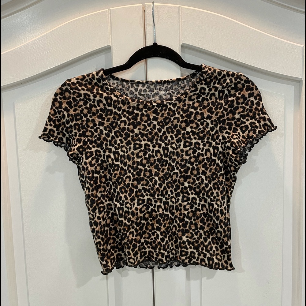 American Eagle cheetah crop top